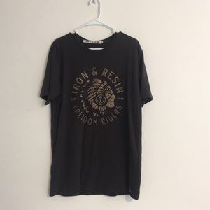 Iron and Resin men’s tee